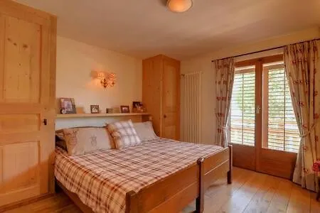 Ski-in, Chalet-style Appt - 1 Min Walk To Lift Appartamento *