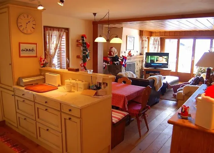 Ski-in, Chalet-style Appt - 1 Min Walk To Lift Appartement Verbier